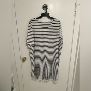 SHEIN white and black striped dress size 3X